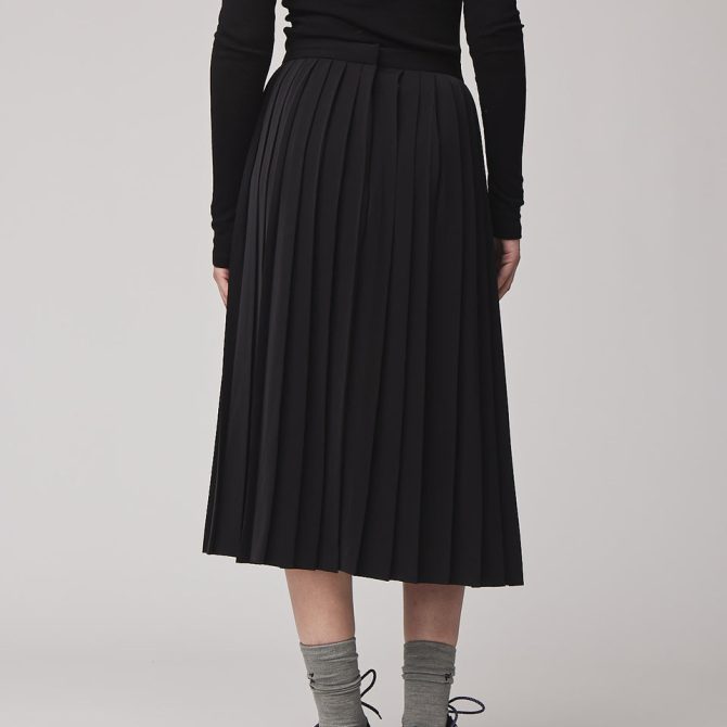 Tech Slk Pleated Midi Skirt